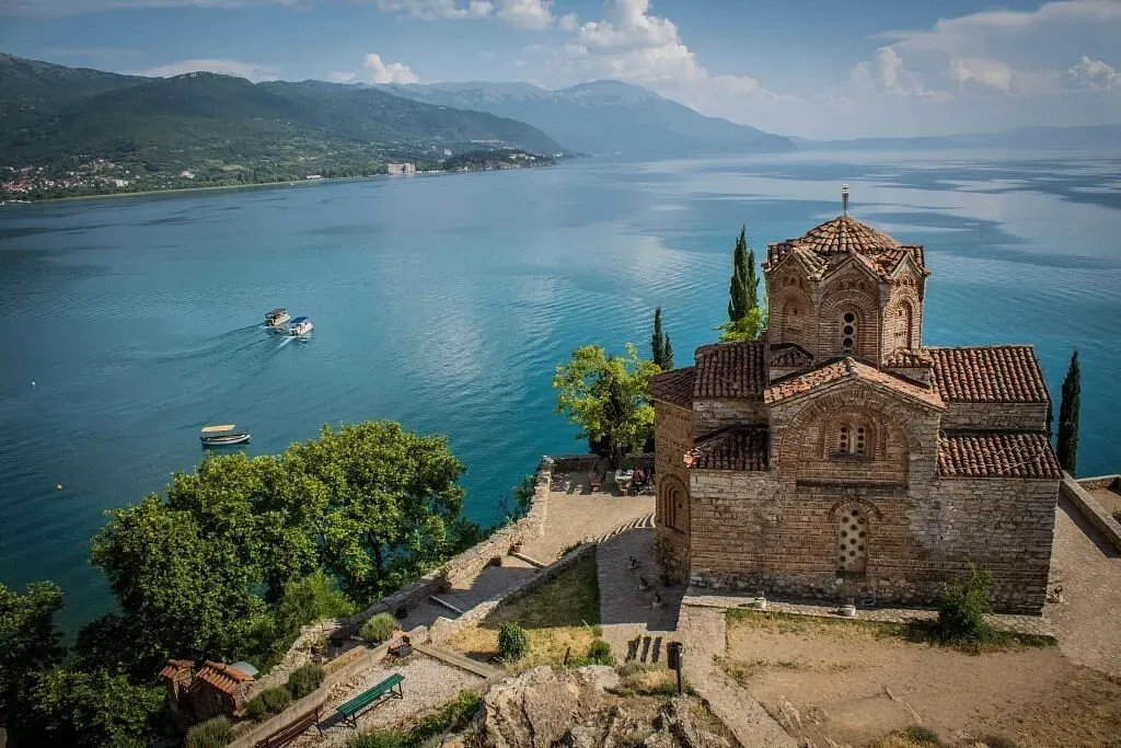 Aziz Yuhanna Kaneo Kilisesi