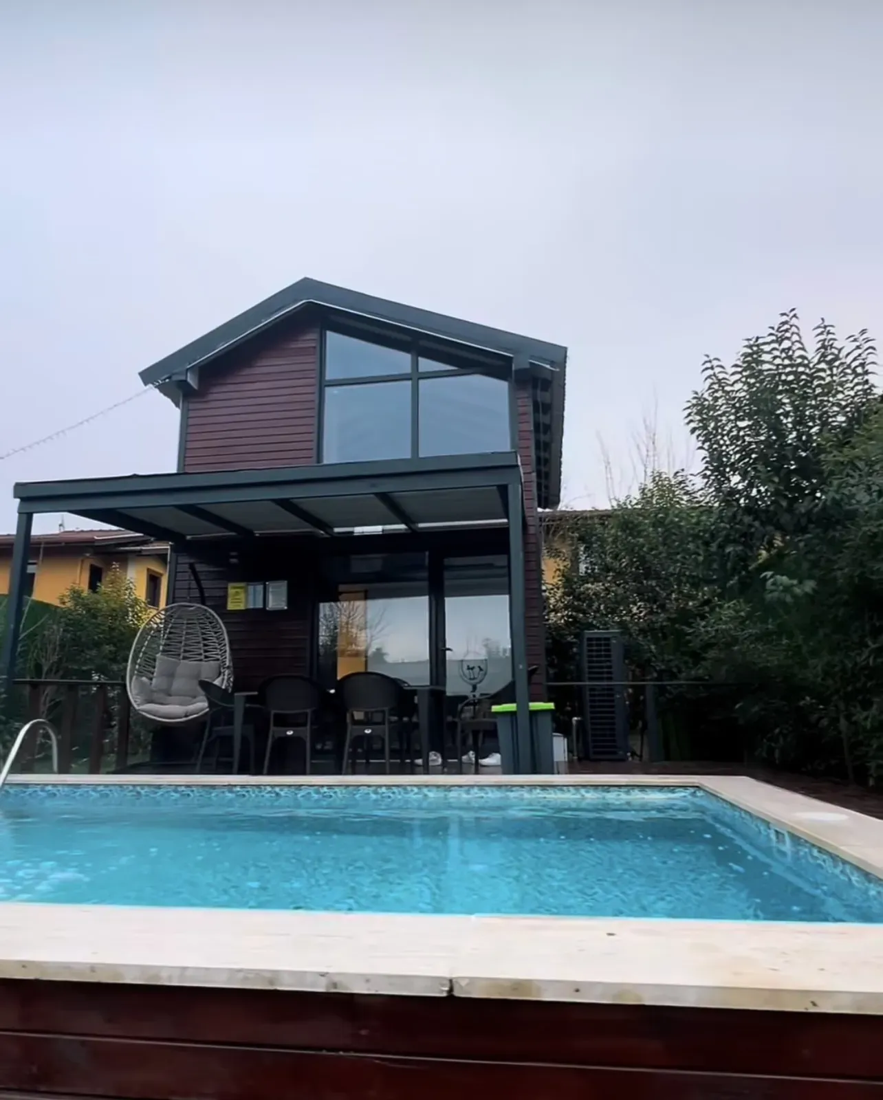 Sapanca Isıtmalı Havuzlu Villa