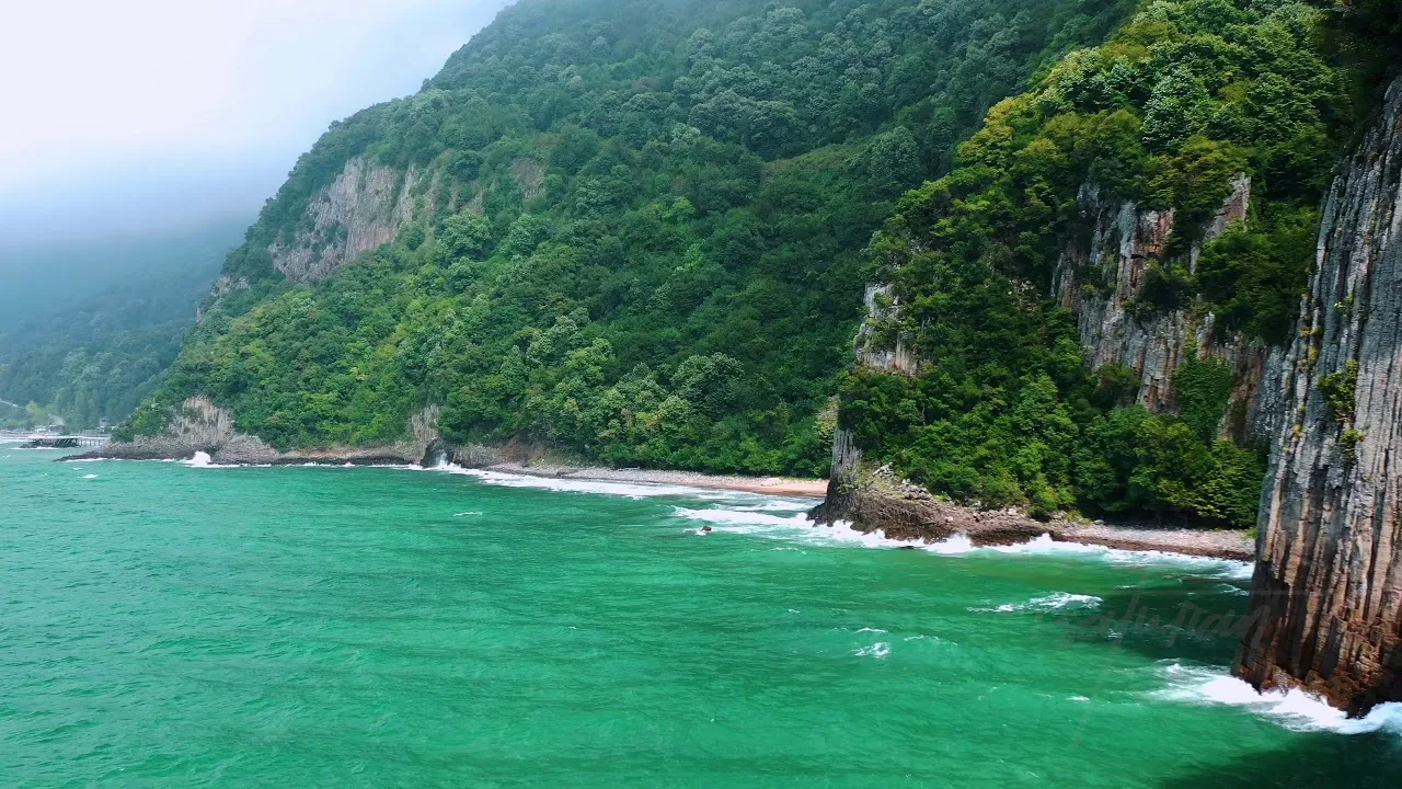 G&uuml;zelcehisar Lav S&uuml;tunları