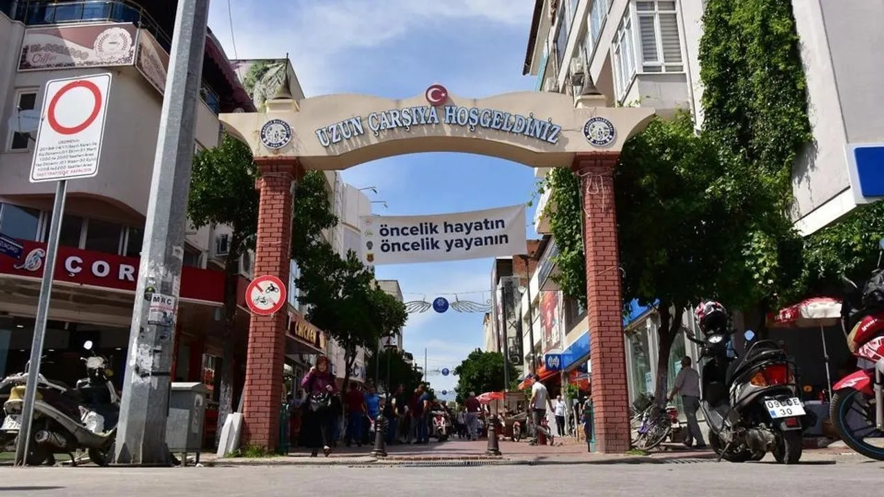 Nazilli Uzun Çarşı