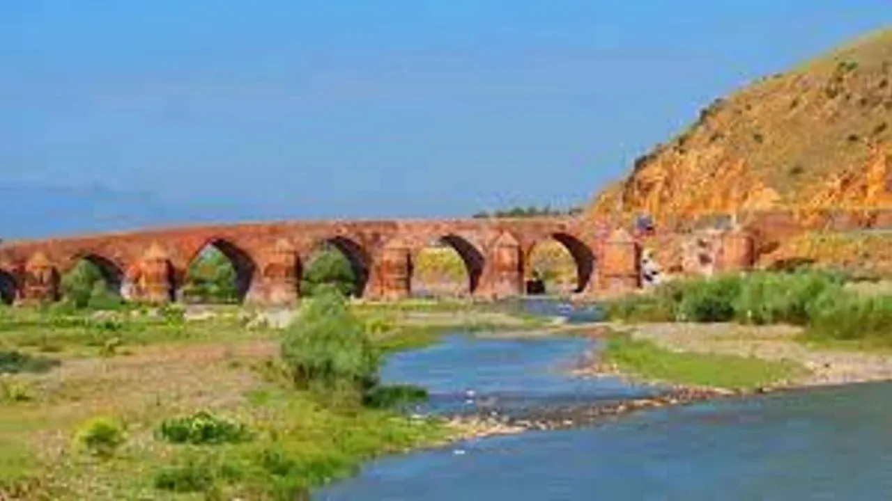 Köprüköy Köprüsü